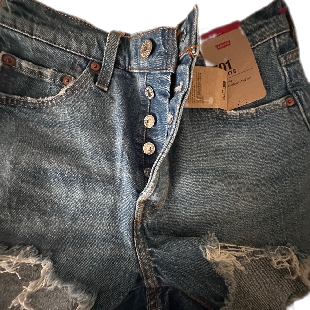 Levi's® Women’s 501 Original High Rise Distressed Hem Cut Off Shorts Size/25 - Picture 7 of 14